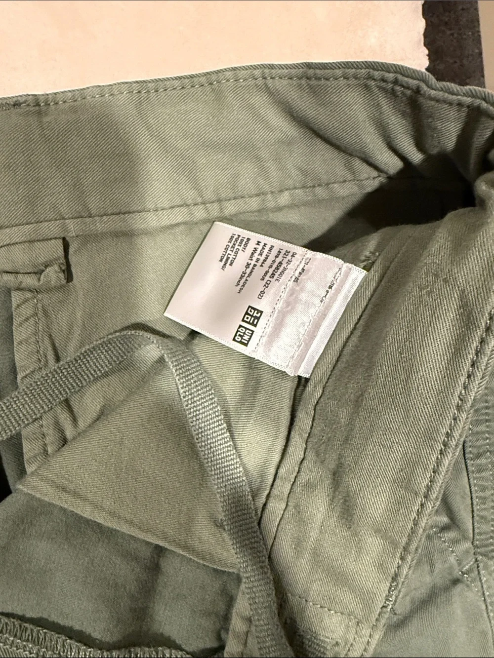 Uniqlo Men's Olive Green Cotton Flat-Front Shorts